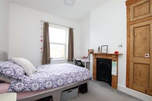 20 South Lawn Terrace Bedroom