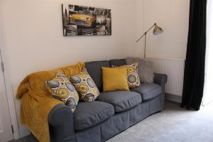 20 South Lawn Terrace Living Room